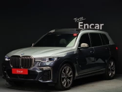 BMW X7 G07 2021 M50i 6 Seater 1